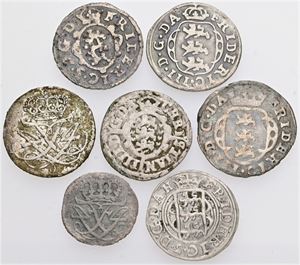 Skillingsmønter. (7)