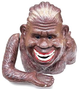 Ældre, mekanisk sparebøsse af metal