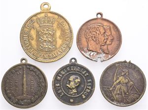 Lille samling medaljer. (5)