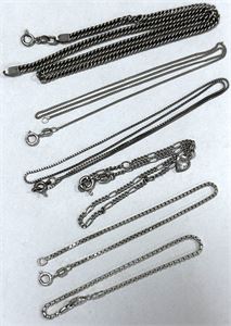 Samling kæder i Sterlingsølv, L. 16,5-43,5 cm, totalvægt 25,87 g. (6)