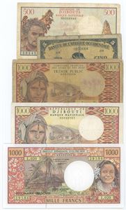 Small collection. (5)