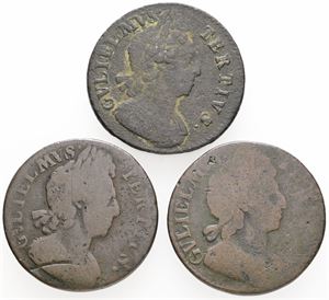 Halfpenny 1698, 1699 (2). (3)