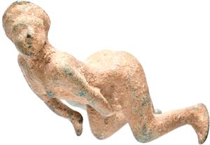 Roman bronce woman figure
