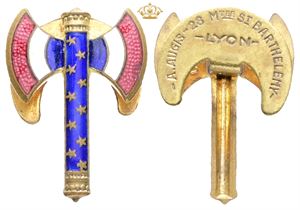 Order of the Gallic Francisque, badge