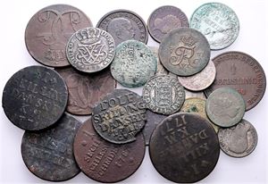 Skillingsmønter, 17.-19. århundrede. (22)