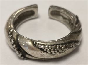 Georg Jensen, ring af sterlingsølv, design 364 af Ole Kortzau