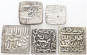 1/2 Tanka, 16th century Malwa, as well as 4 others. (5)