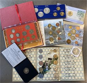 Collection of misc. coinsets etc. from different countries