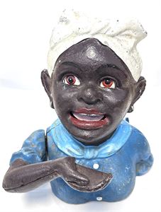 Ældre, mekanisk sparebøsse af metal