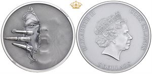 5 Dollars 2022, Trapped - Untrapped, in original capsule