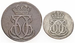 1/2 skilling 1745, skilling 1735. (2)