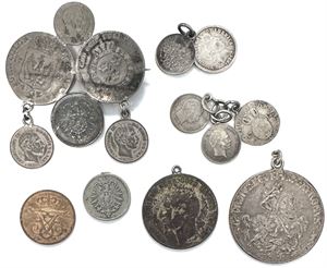 Samling love-tokens. (15)