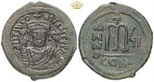 Follis, 580-581 AD