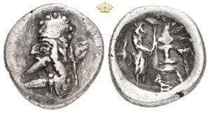 Hemidrachm - King left of the altar