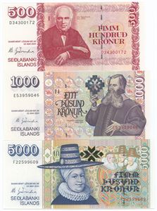 500,- 1000,- 5000 krónur u. år. (3)