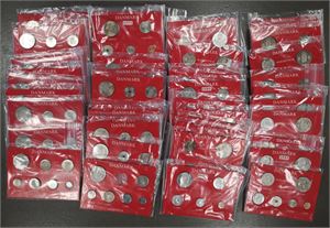 Uofficielle møntsæt, 1960-1990. (49)