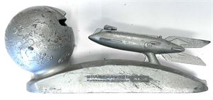 Ældre, mekanisk sparebøsse af metal