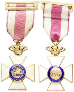 Order of Saint Hermenegild, cross