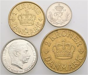10 øre 1959; 1 krone 1915, 1936; 2 kroner 1938. (4)