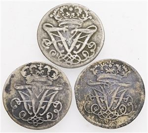 2 Skilling 1700, 1701, 1715. (3)