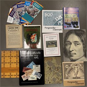 Samling litteratur om danske og sønderjyske pengesedler. (17)