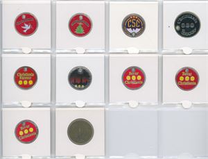 Samling vognpoletter 9 stk., samt token fra Nemoland. (10)