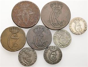 Samling, alle forskellige. (8)