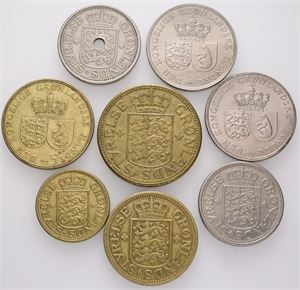 25 øre - 5 kroner, komplet sæt officielle mønter. (8)